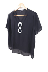 חולצה נשפכת עם רשת בשחור- L